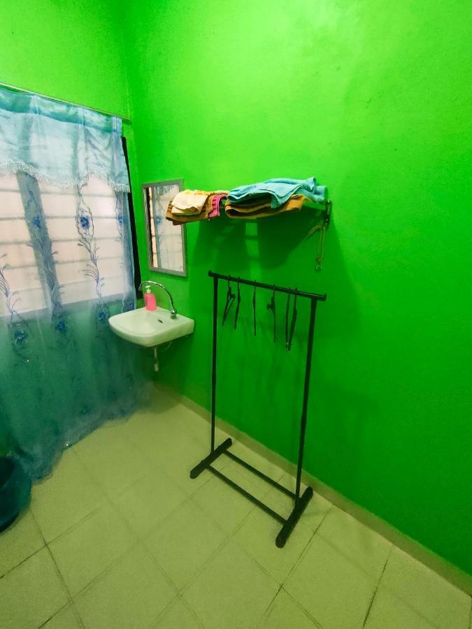 Daoh'S Rooms & Scooters Langkawi Luaran gambar
